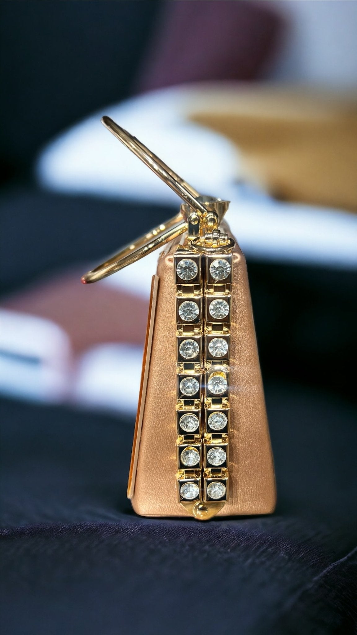 Textured ethnic box clutch - Flengo